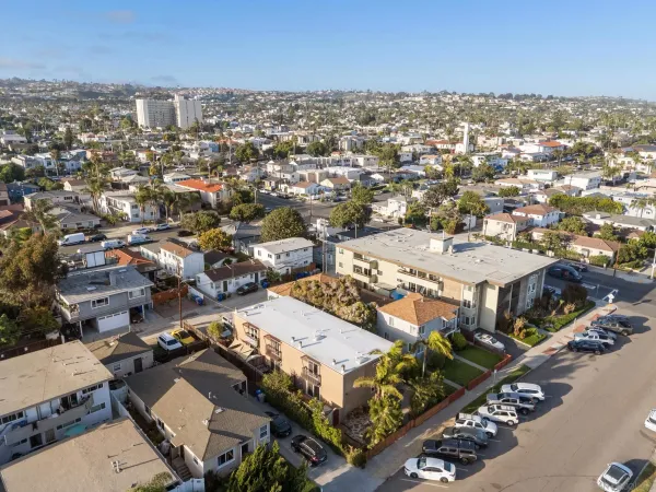 $1,249,000 | 852 Diamond Street, San Diego, CA 92109