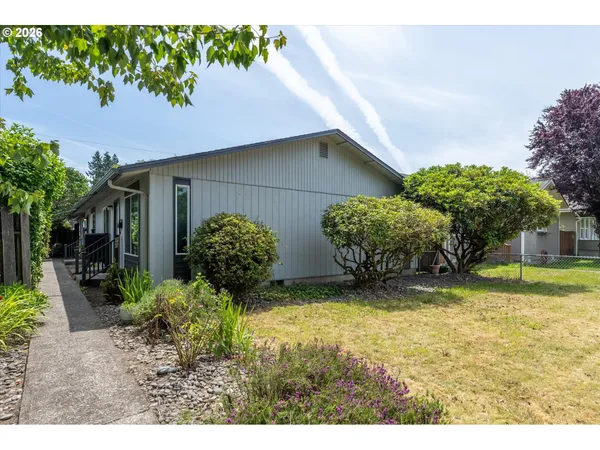 $350,000 | 360 24th Avenue, Longview, WA 98632