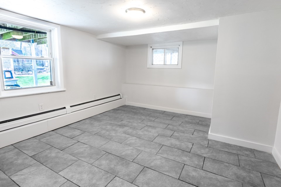 838 Centerville Road Warwick, RI 02886 - Photo 15 of 38
