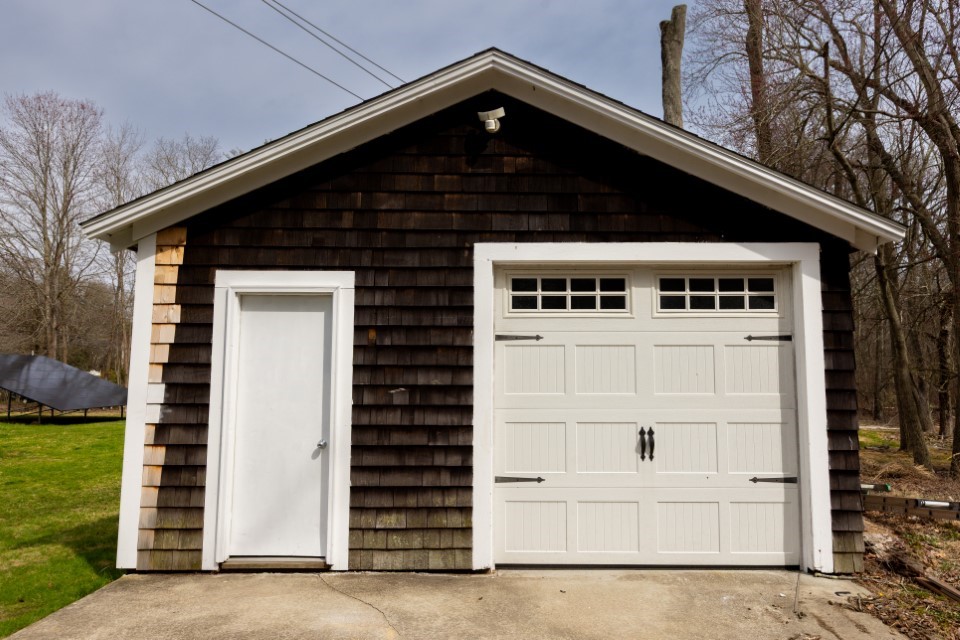 838 Centerville Road Warwick, RI 02886 - Photo 29 of 38 1.5 Car Detached Garage
