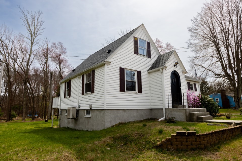 838 Centerville Road Warwick, RI 02886 - Photo 32 of 38