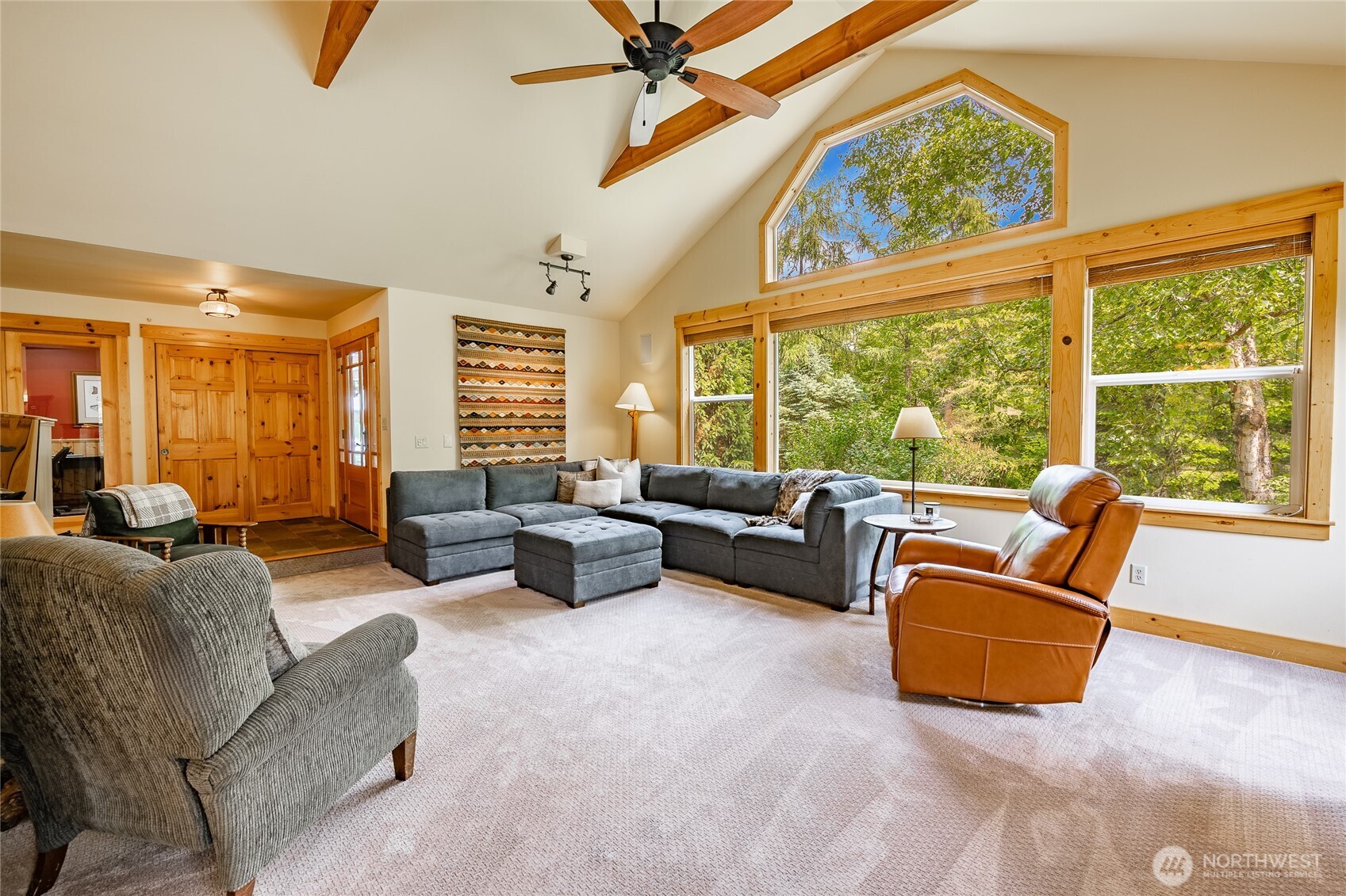 4143 Wynn Road Bellingham, WA 98225 - Photo 5 of 39 Gallery Image 5