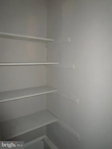 $975 | 5358 Woodland Avenue, Philadelphia, PA 19143