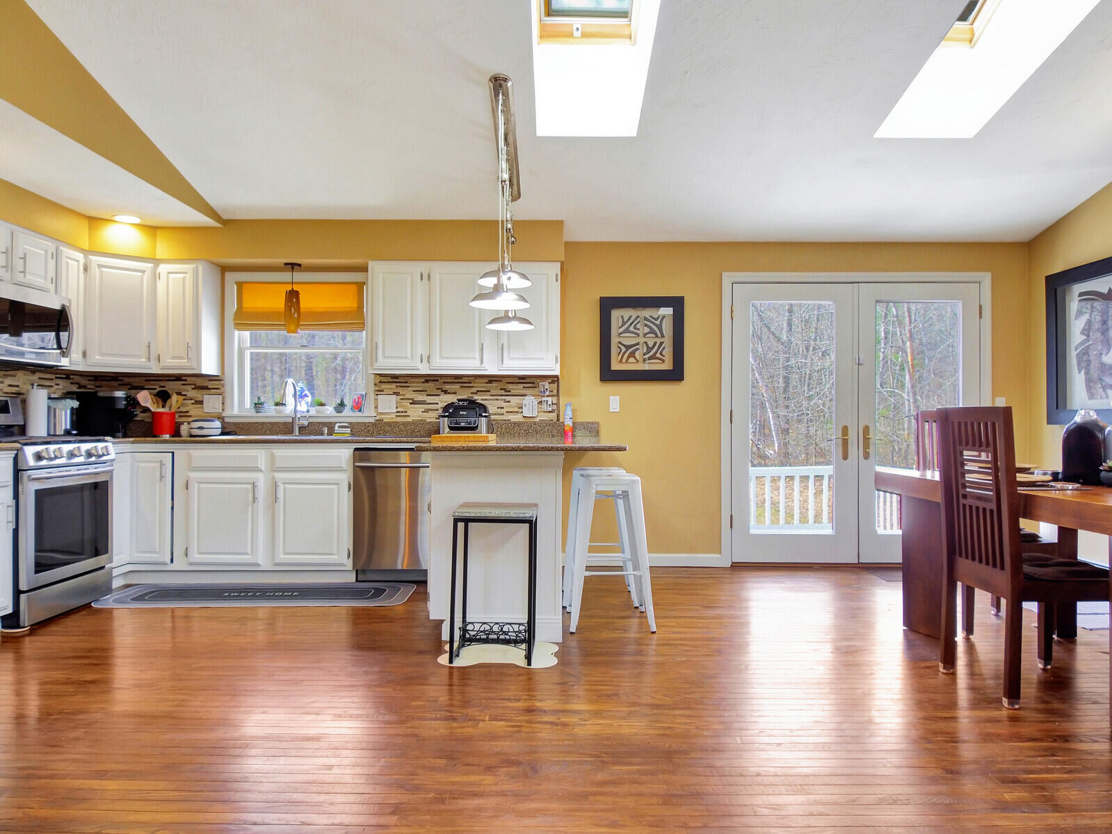 437 Belgrade Road Oakland, ME 04963 - Photo 14 of 71 36_Int_35_DxO_mls