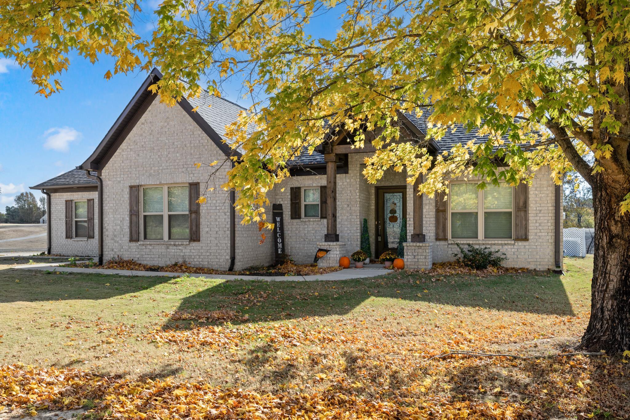 1041 Whaley Road Covington, TN 38019 - Photo 1 of 34 Gallery Image 1