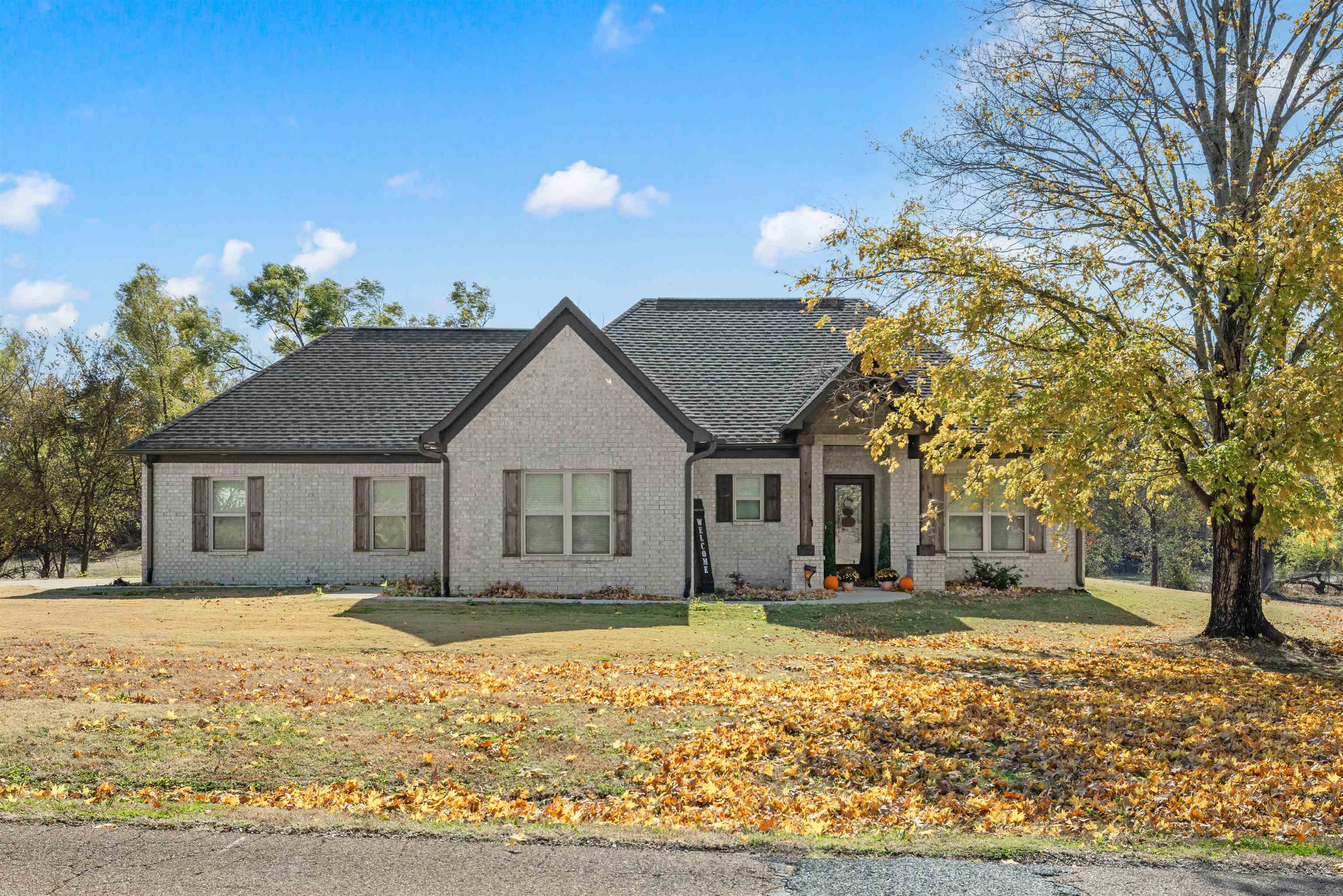 1041 Whaley Road Covington, TN 38019 - Photo 3 of 34 Gallery Image 3