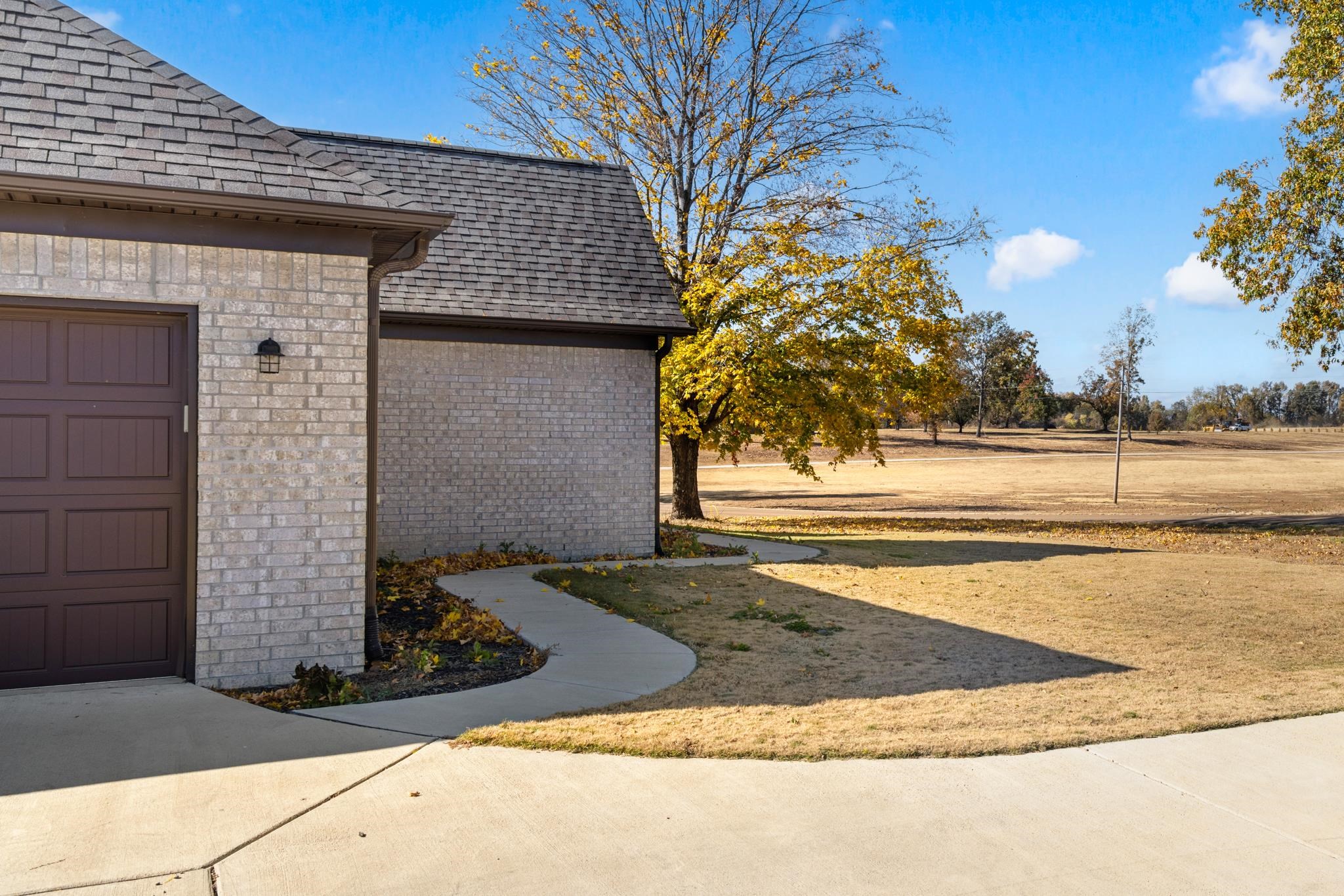1041 Whaley Road Covington, TN 38019 - Photo 5 of 34 Gallery Image 5