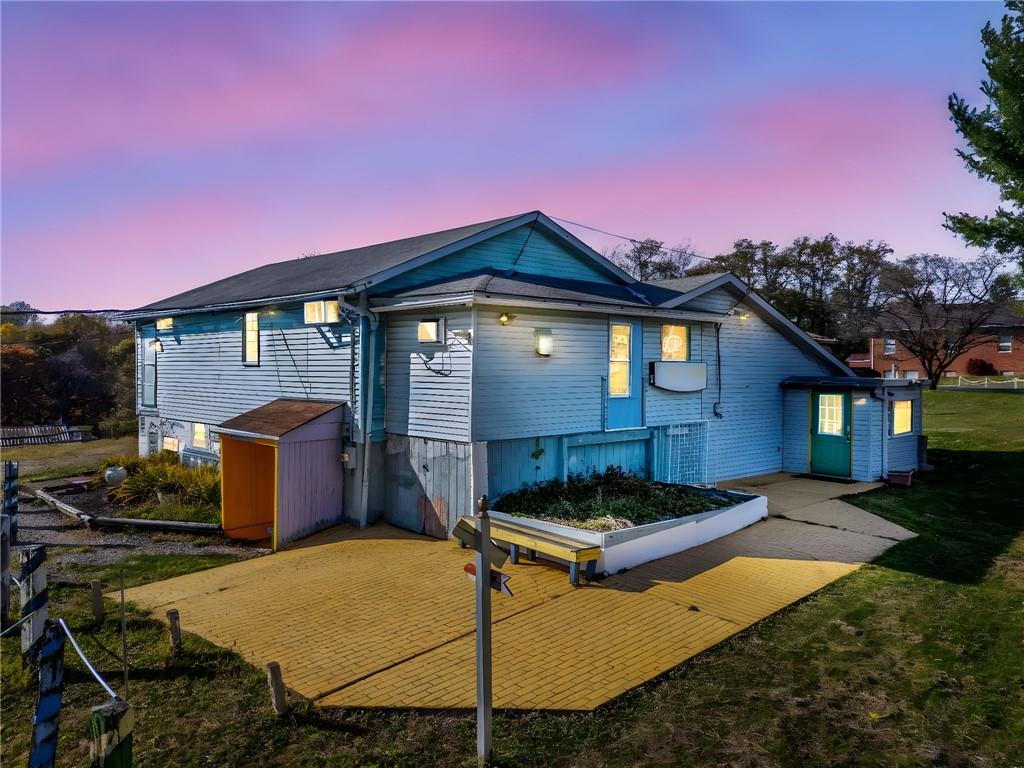 100 Bank Street Grindstone, PA 15442 - Photo 2 of 50 a front view of a house with entertaining space