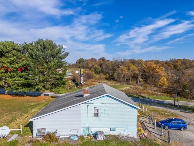 $70,000 | 100 Bank Street, Grindstone, PA 15442