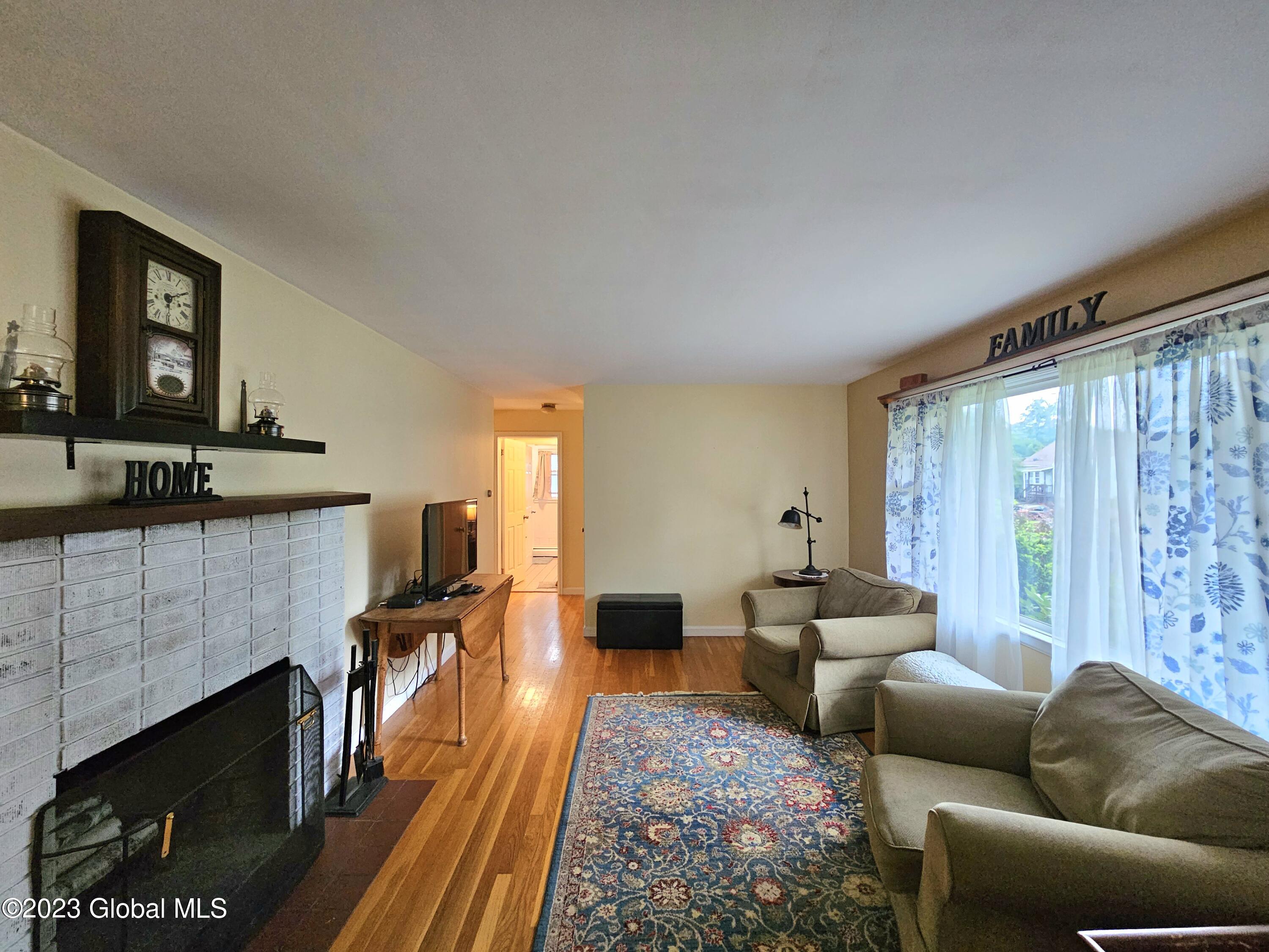 19 Sunset Road Averill Park, NY 12018 - Photo 11 of 40 20230710_151104
