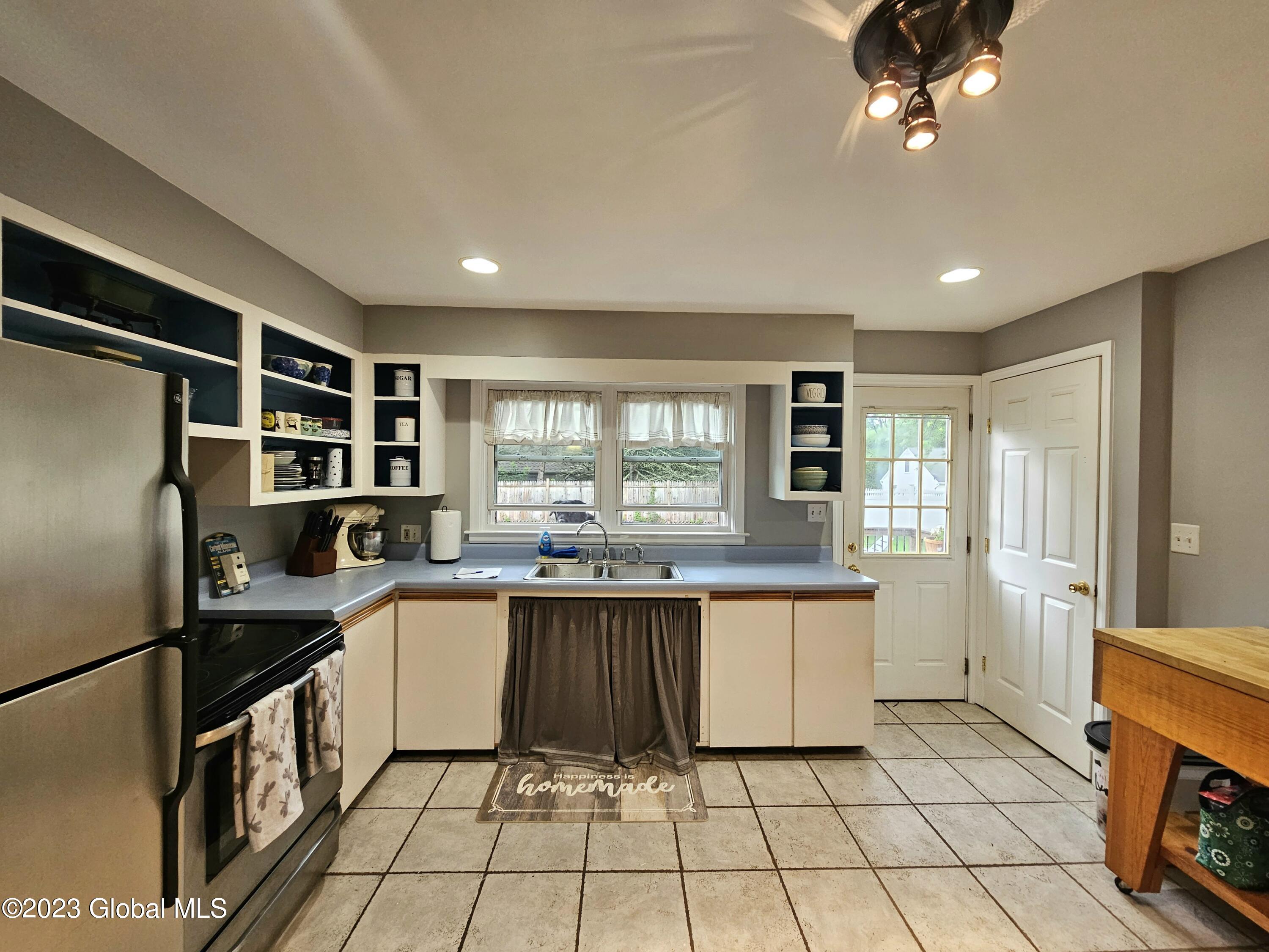 19 Sunset Road Averill Park, NY 12018 - Photo 15 of 40 20230710_151425