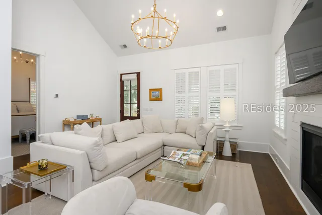 $1,195,000 | 5 Snipe Lane, Bluffton, SC 29910