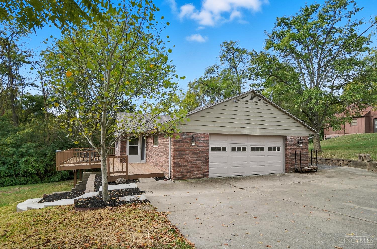 5865 Day Road Cincinnati, OH 45252 - Photo 2 of 47