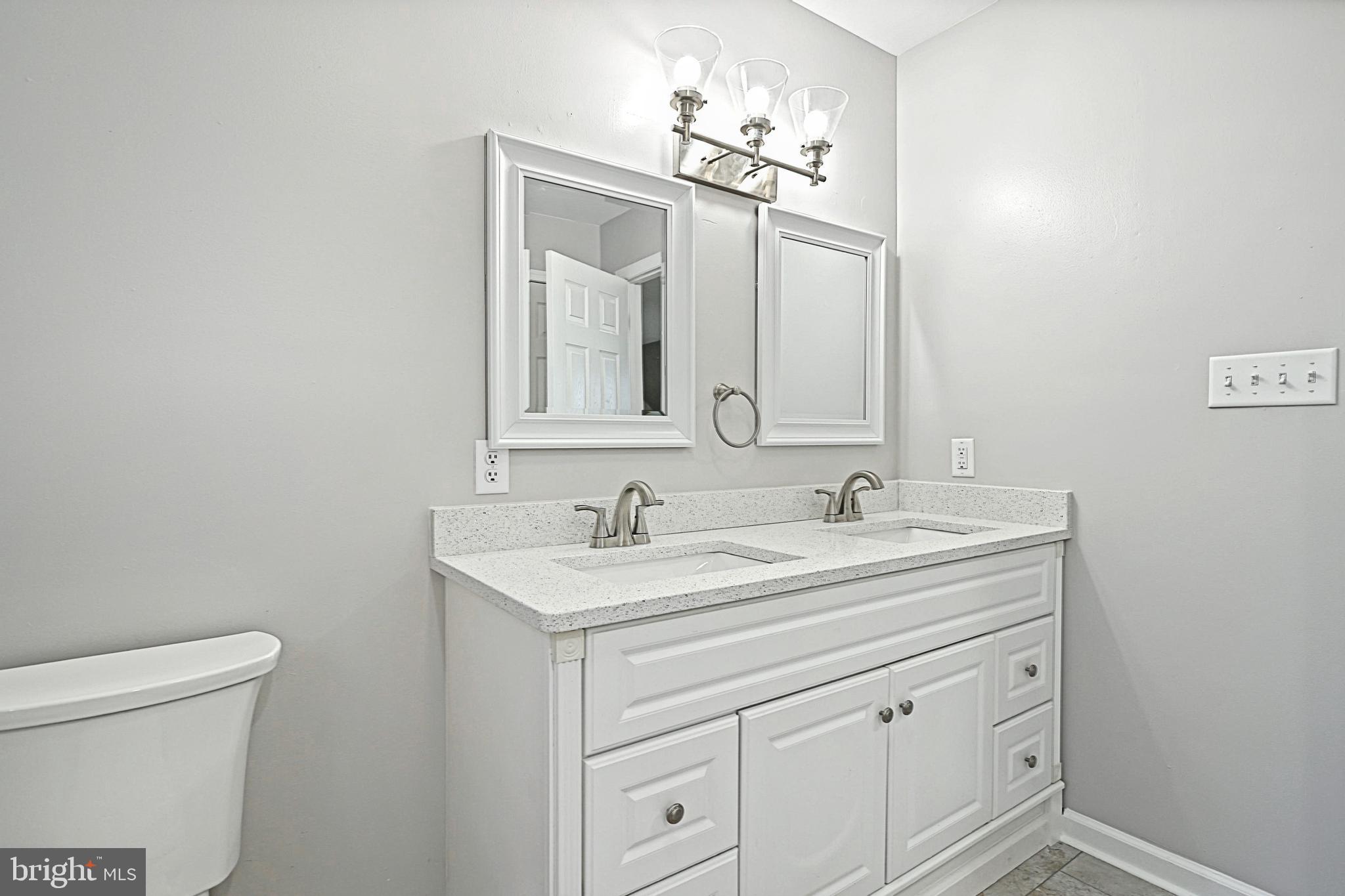 1790 Winters Road Windsor, PA 17366 - Photo 44 of 49 Full bathroom on 2nd floor