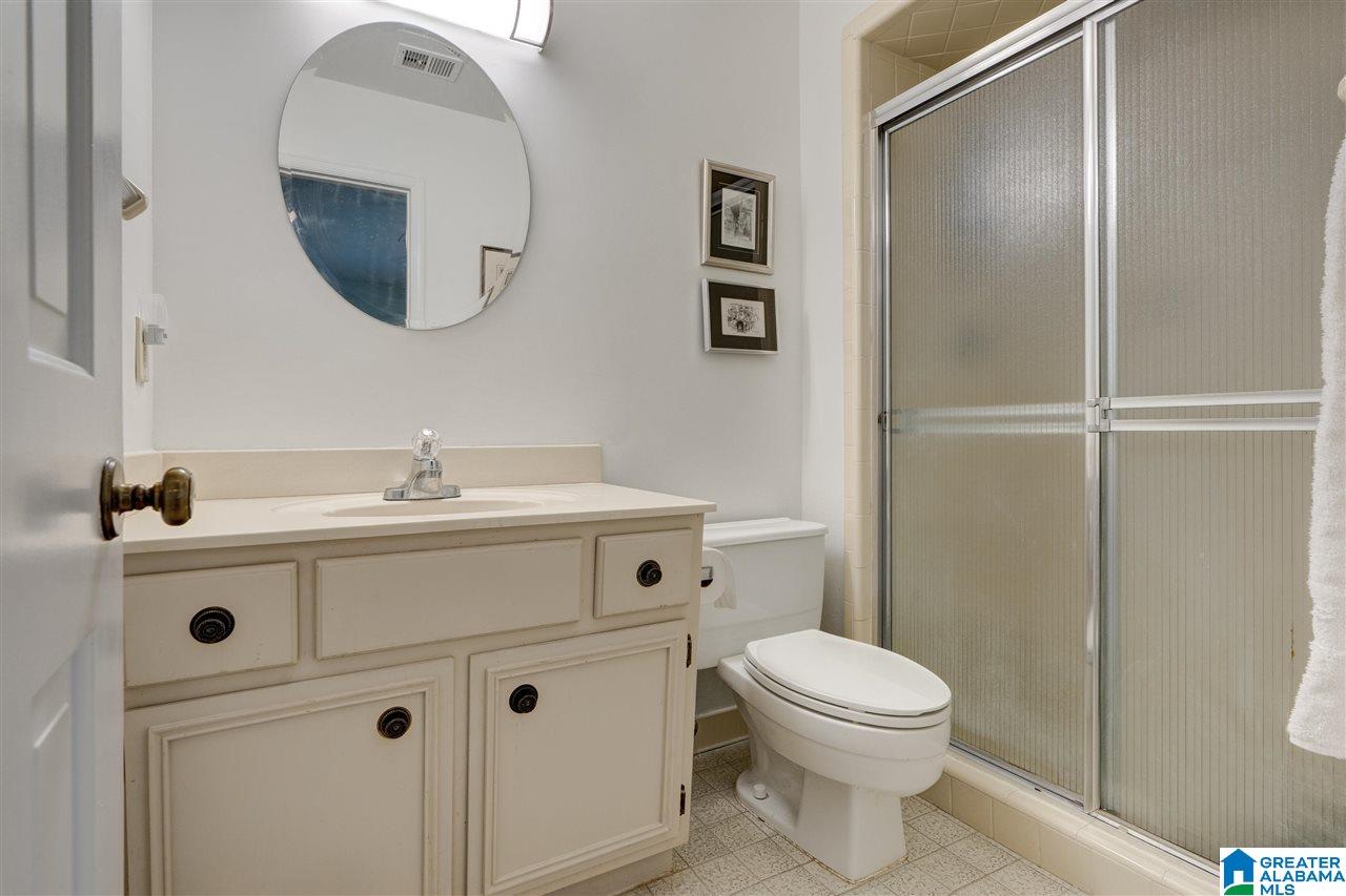 3274 Overton Road Birmingham, AL 35223 - Photo 20 of 34