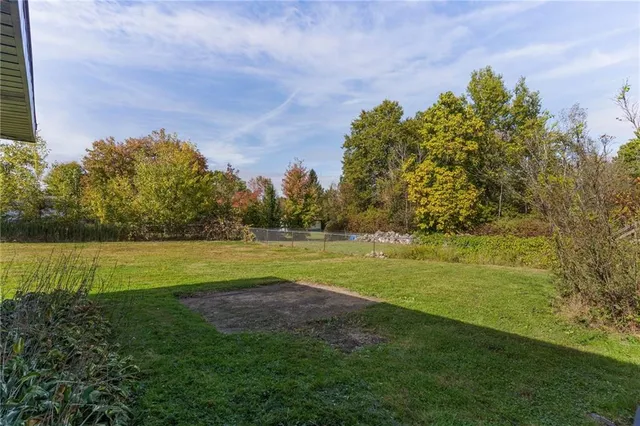 a view of an outdoor space and a yard
