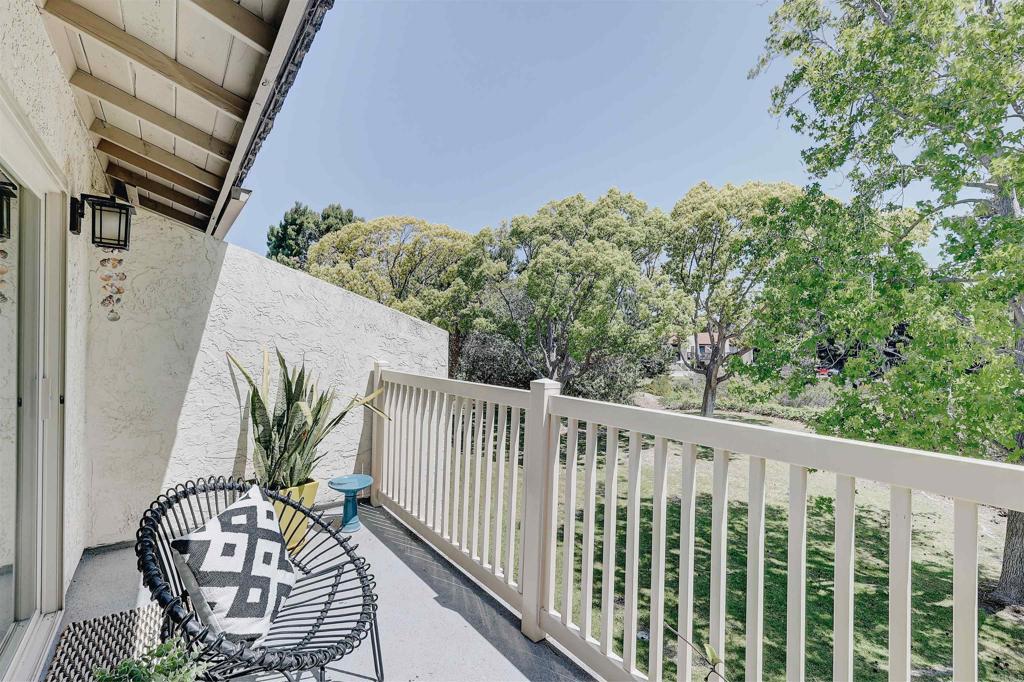 1982 Fairlee Drive Encinitas, CA 92024 - Photo 3 of 48