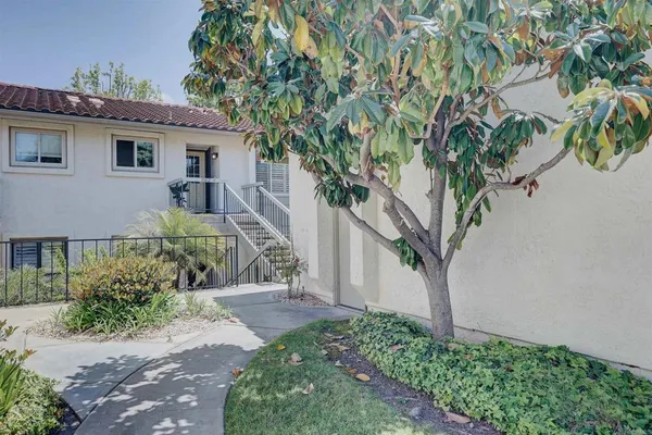 $699,000 | 1982 Fairlee Drive, Encinitas, CA 92024