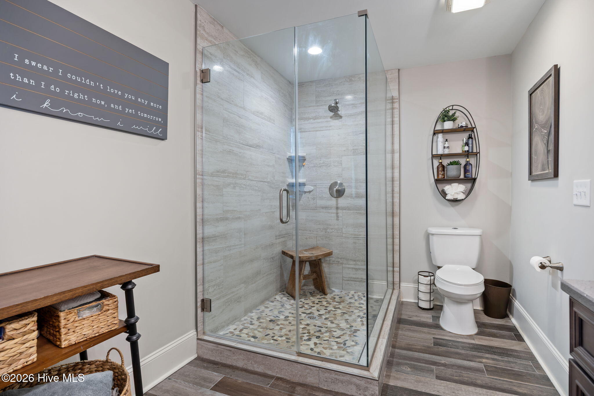 1513 Bayview Road Bath, NC 27808 - Photo 28 of 56 primary suite bathoom