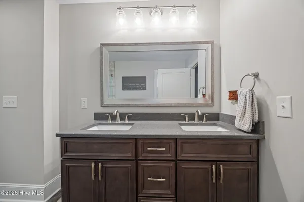 $629,900 | 1513 Bayview Road, Bath, NC 27808