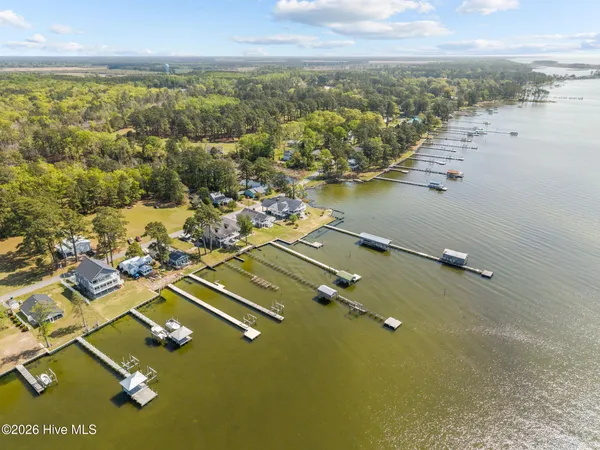 $629,900 | 1513 Bayview Road, Bath, NC 27808