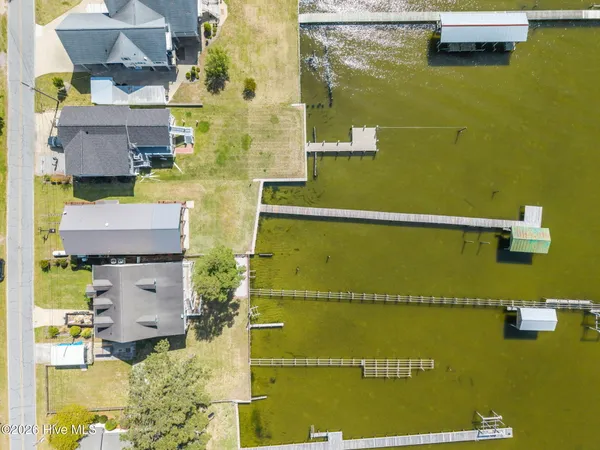 $629,900 | 1513 Bayview Road, Bath, NC 27808