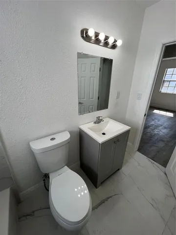 $2,295 | 5615 Southwest 40th Street, West Park, FL 33023