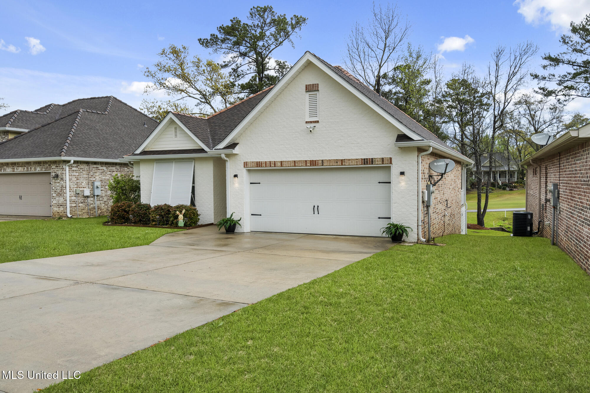 87108 Highpoint Drive Diamondhead, MS 39525 - Photo 2 of 34 87108 Highpoint Drive