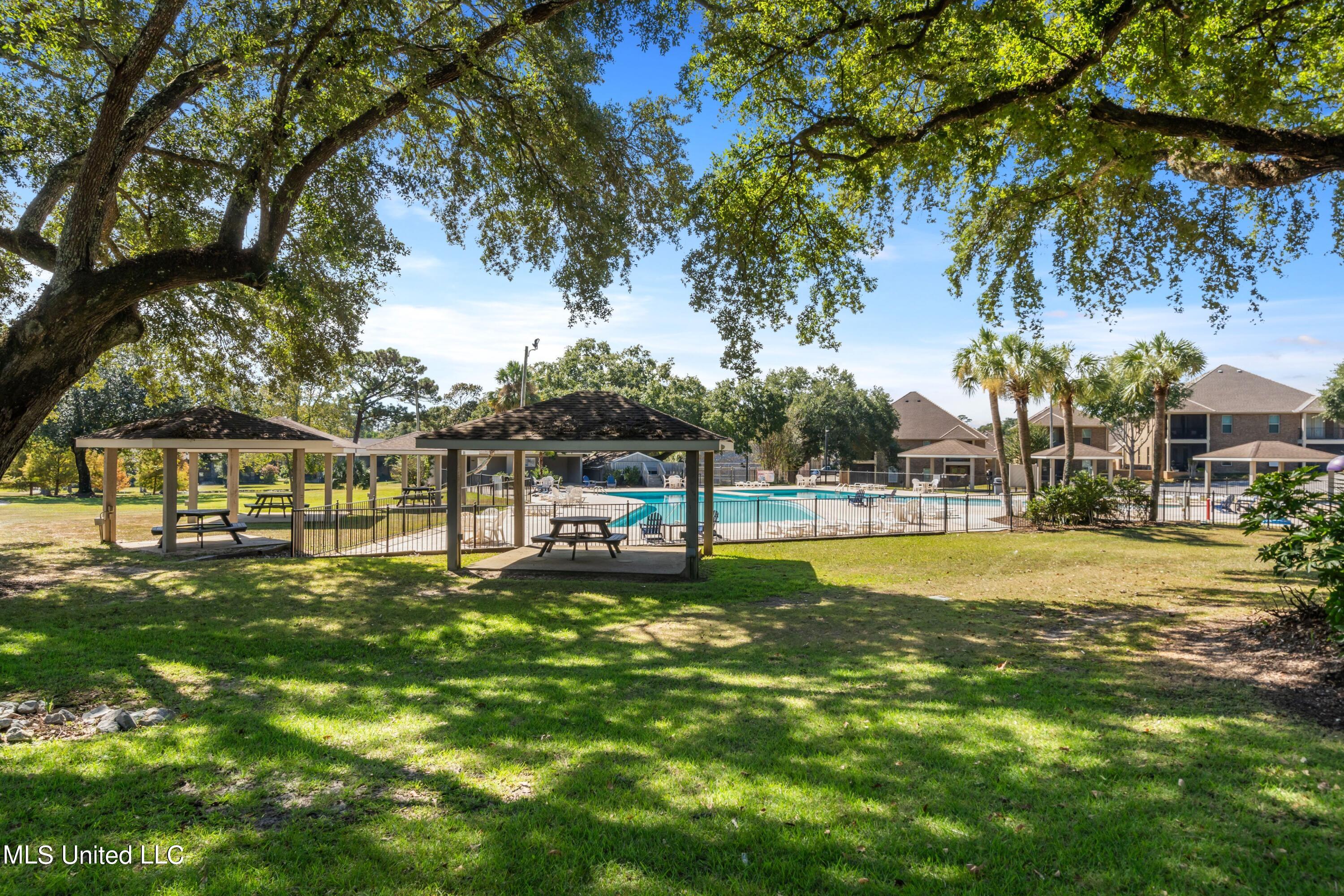 87108 Highpoint Drive Diamondhead, MS 39525 - Photo 34 of 34 Community Pool