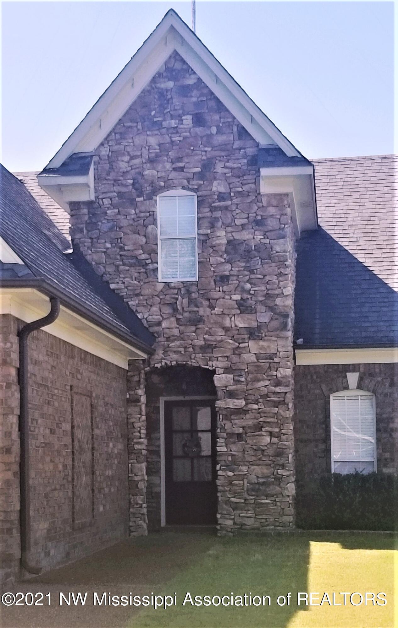 611 Ridge View Drive Hernando, MS 38632 - Photo 3 of 25 Front Door rev