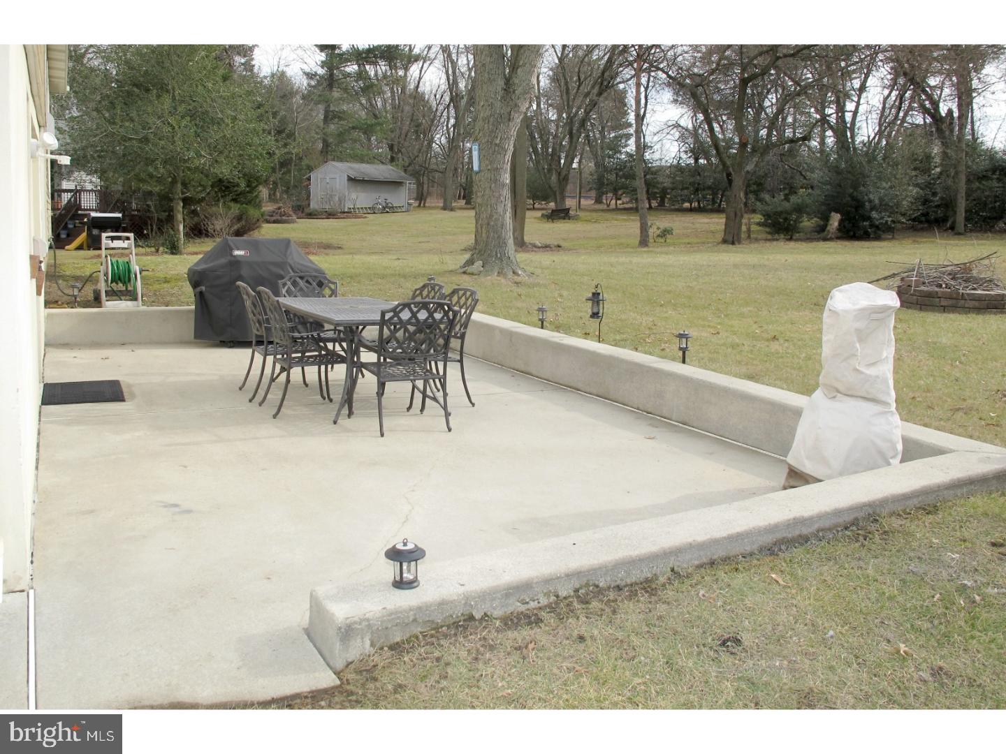 168 Valleybrook Road East Cherry Hill, NJ 08034 - Photo 2 of 22 Patio