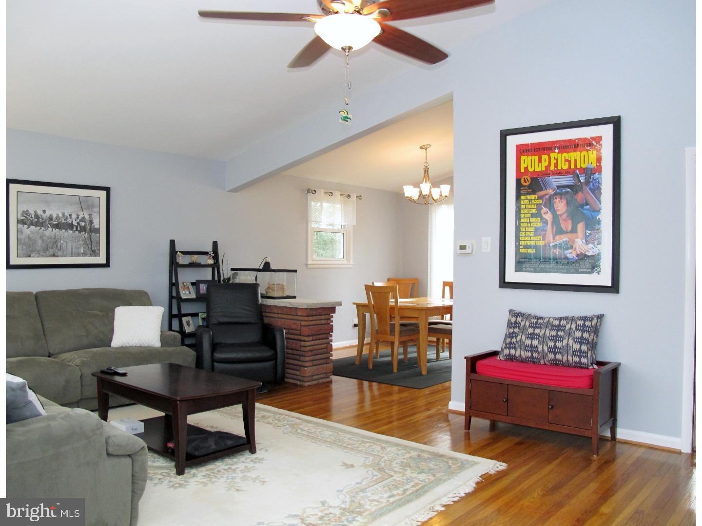 168 Valleybrook Road East Cherry Hill, NJ 08034 - Photo 5 of 22 Living Room