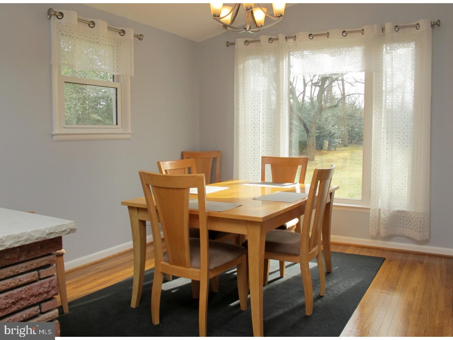168 Valleybrook Road East Cherry Hill, NJ 08034 - Photo 8 of 22 Dining Room
