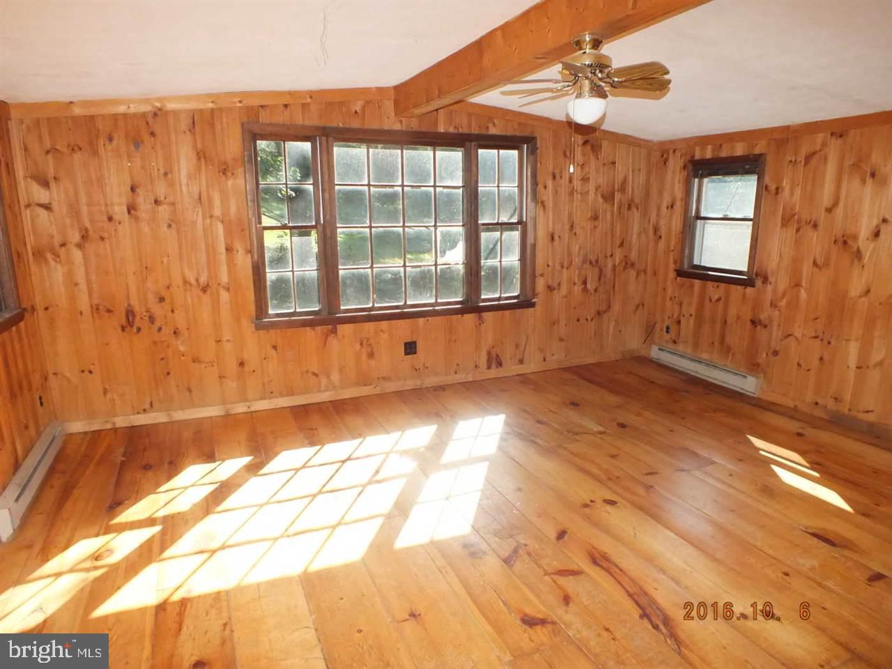 11065 Gipe Road Felton, PA 17322 - Photo 6 of 18 Gallery Image 6