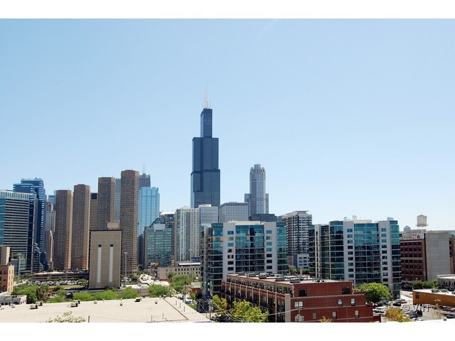 950 West Monroe Street, Unit 701 Chicago, IL 60607 - Photo 16 of 22