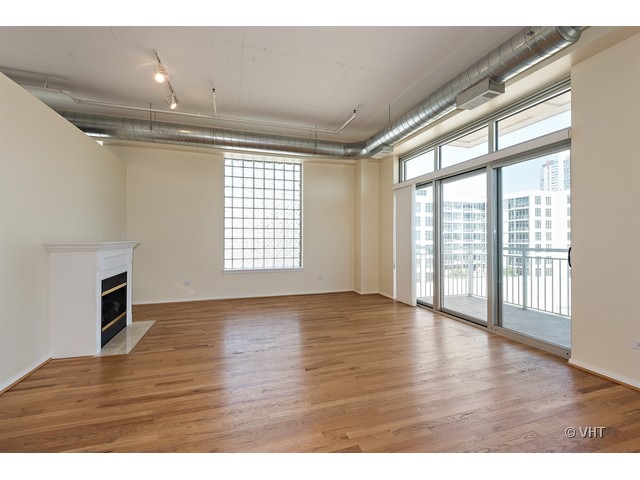 950 West Monroe Street, Unit 701 Chicago, IL 60607 - Photo 3 of 22