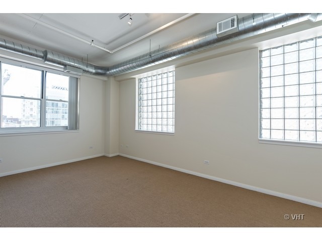 950 West Monroe Street, Unit 701 Chicago, IL 60607 - Photo 7 of 22