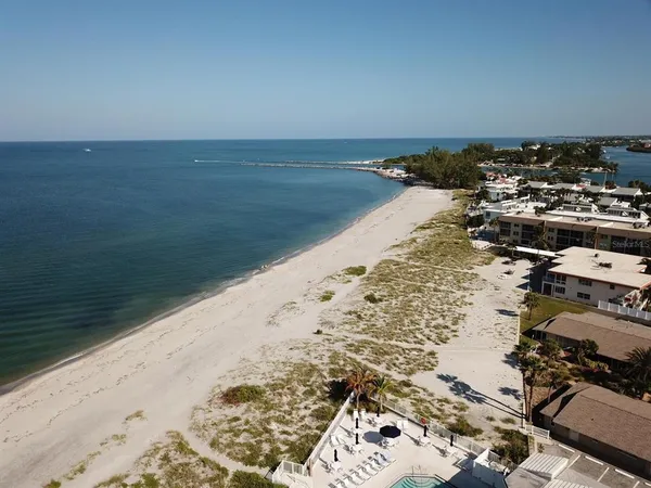 $2,150 | 1255 Tarpon Center Drive, Unit 612, Venice, FL 34285