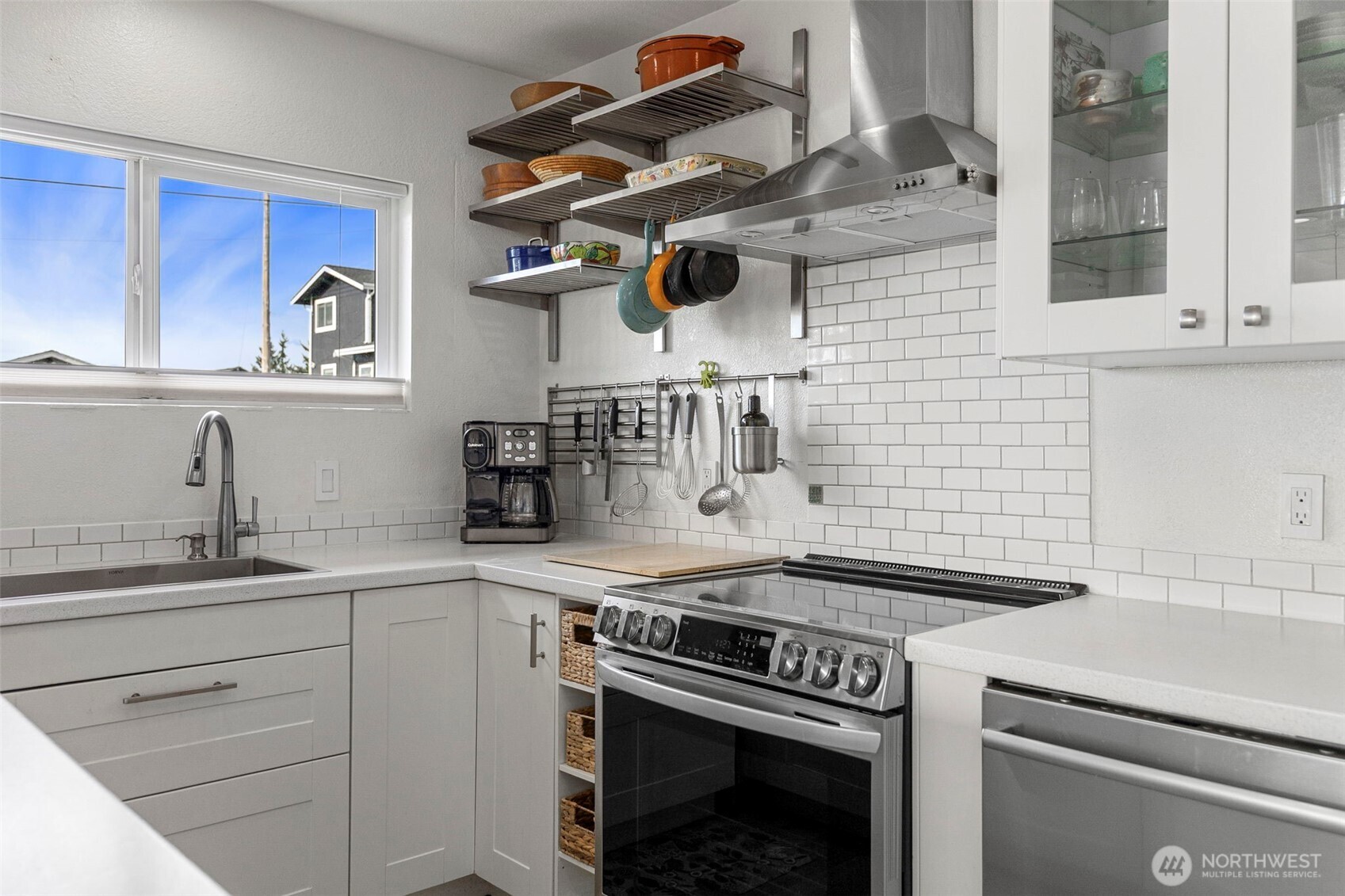 1146 Pitt Avenue Bremerton, WA 98310 - Photo 16 of 35