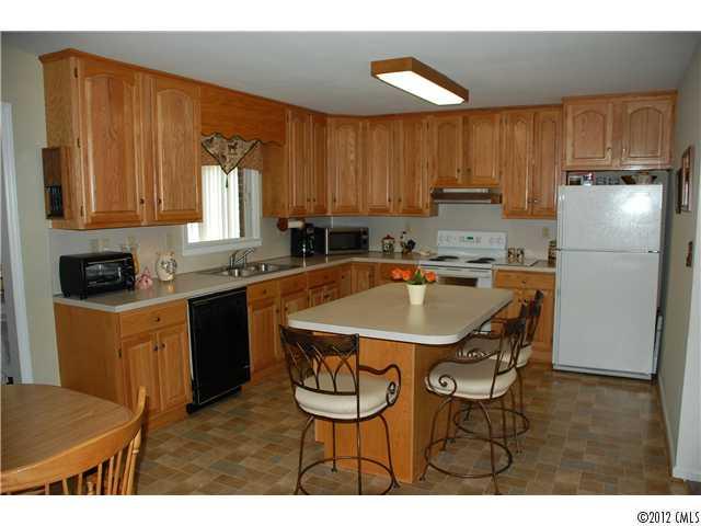 10975 Robert Bost Road Midland, NC 28107 - Photo 11 of 12 Gallery Image 11
