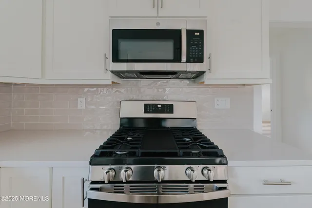 $4,150 | 18 Catherine Street, Unit 2, Red Bank, NJ 07701