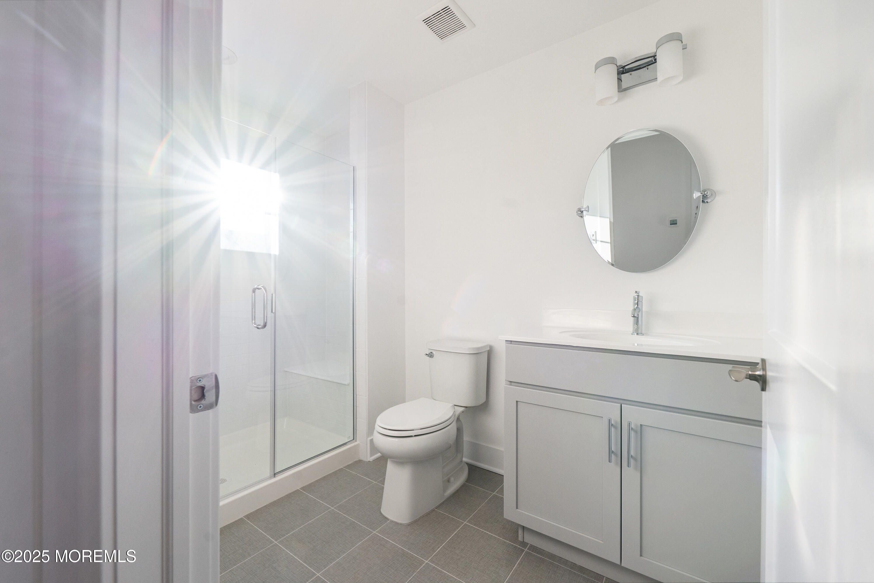 18 Catherine Street, Unit 2 Red Bank, NJ 07701 - Photo 9 of 24 Beischer-18-Catherine-9