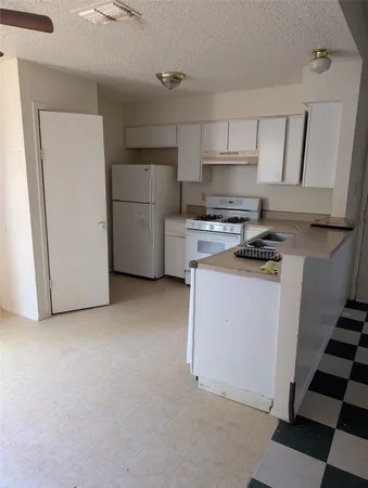 $1,200 | 9507 Night Star Drive, Unit B, Del Valle, TX 78617