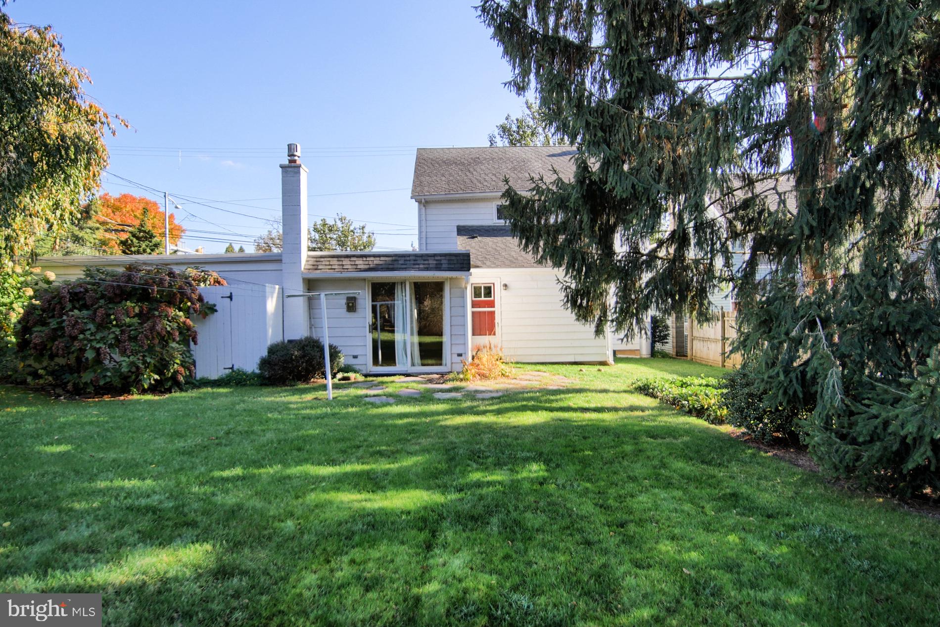 Large Rear Yard with access to Family Room
