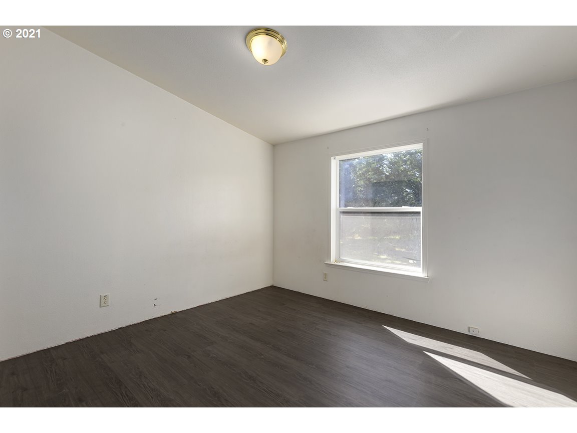 58393 Chase Road Warren, OR 97053 - Photo 13 of 22 Gallery Image 13