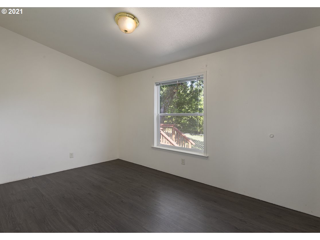 58393 Chase Road Warren, OR 97053 - Photo 14 of 22 Gallery Image 14