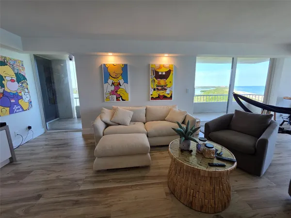 $9,000 | 5550 North Ocean Drive, Unit 11C, Riviera Beach, FL 33404