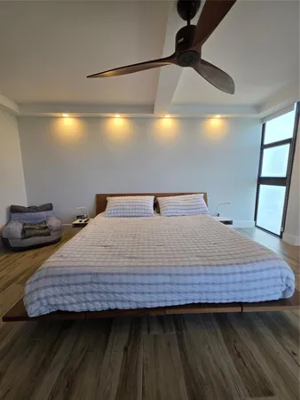 $9,000 | 5550 North Ocean Drive, Unit 11C, Riviera Beach, FL 33404