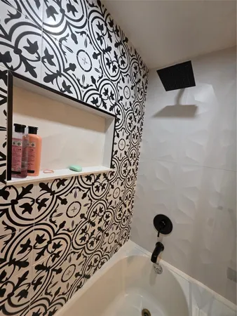 $9,000 | 5550 North Ocean Drive, Unit 11C, Riviera Beach, FL 33404