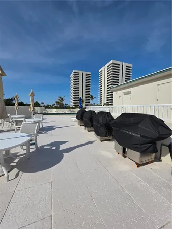 $9,000 | 5550 North Ocean Drive, Unit 11C, Riviera Beach, FL 33404